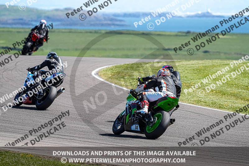 anglesey no limits trackday;anglesey photographs;anglesey trackday photographs;enduro digital images;event digital images;eventdigitalimages;no limits trackdays;peter wileman photography;racing digital images;trac mon;trackday digital images;trackday photos;ty croes